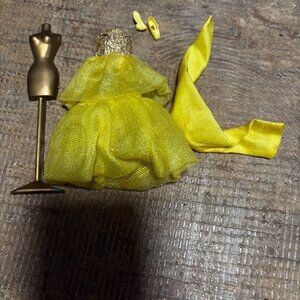 Topper Dawn doll clothes Gold Glow Swirl 721